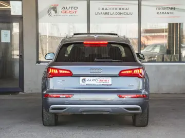 AUDI Q5 S Tronic 7QUATTRO AVUS