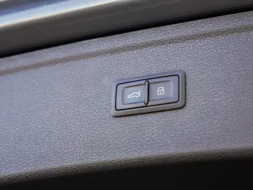 AUDI Q5 S Tronic 7QUATTRO AVUS