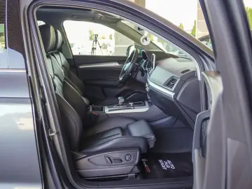 AUDI Q5 S Tronic 7QUATTRO AVUS