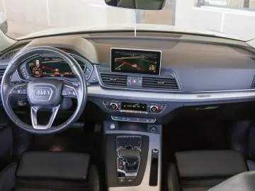 AUDI Q5 S Tronic 7QUATTRO AVUS