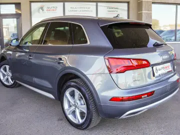 AUDI Q5 S Tronic 7QUATTRO AVUS