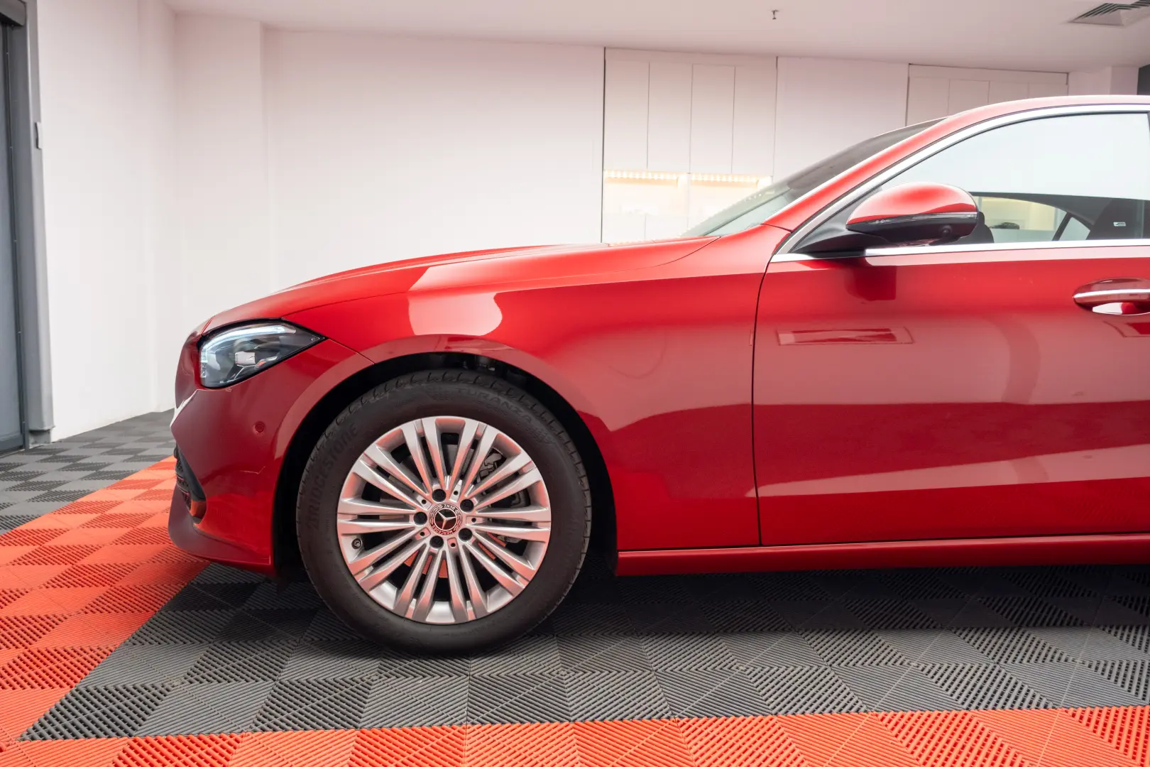 Mercedes-Benz C 220d 9G-TRONIC 4Matic Avantgarde