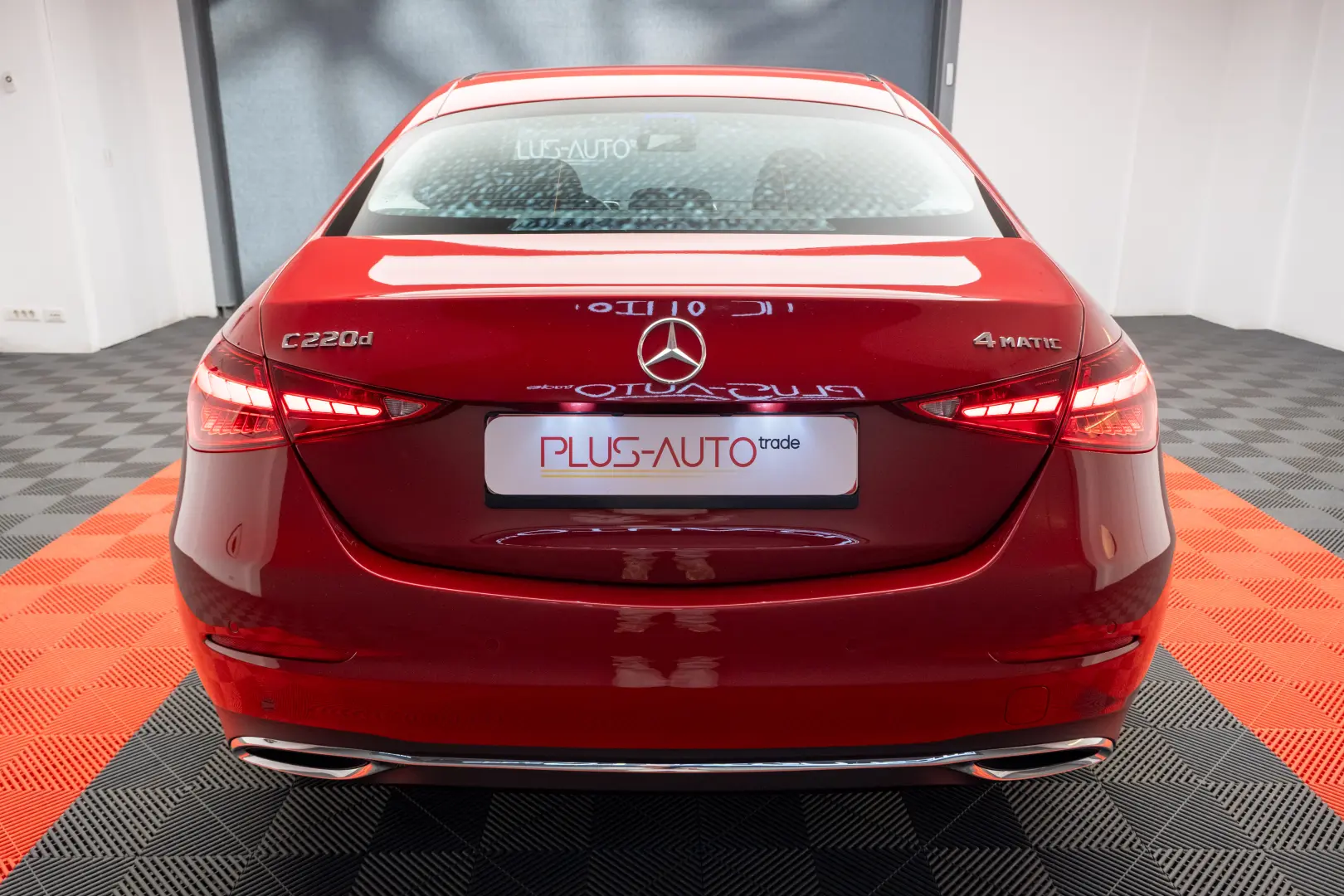 Mercedes-Benz C 220d 9G-TRONIC 4Matic Avantgarde