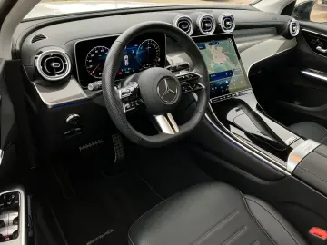 GLC 300 e 4M Coupé AMG Line LED AHK Night 360 K