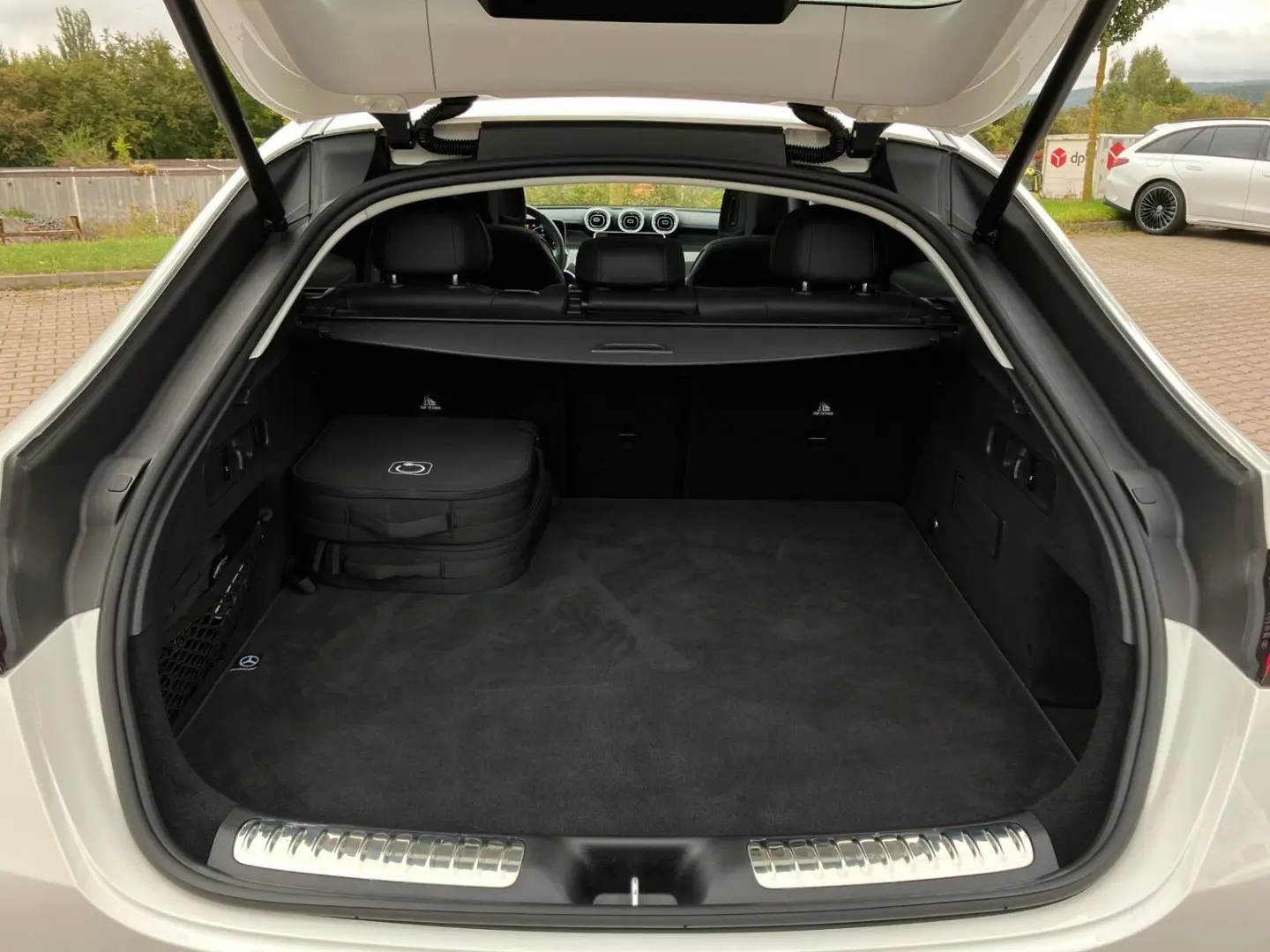 GLC 300 e 4M Coupé AMG Line LED AHK Night 360 K