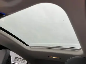 GLC 300 e 4M Coupé AMG Line LED AHK Night 360 K