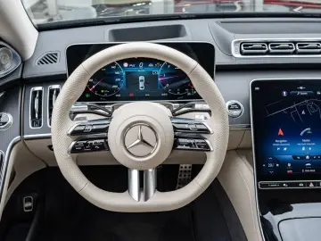 S 400 d 4M L AMG Sport FirstClass Distr. LED Pan