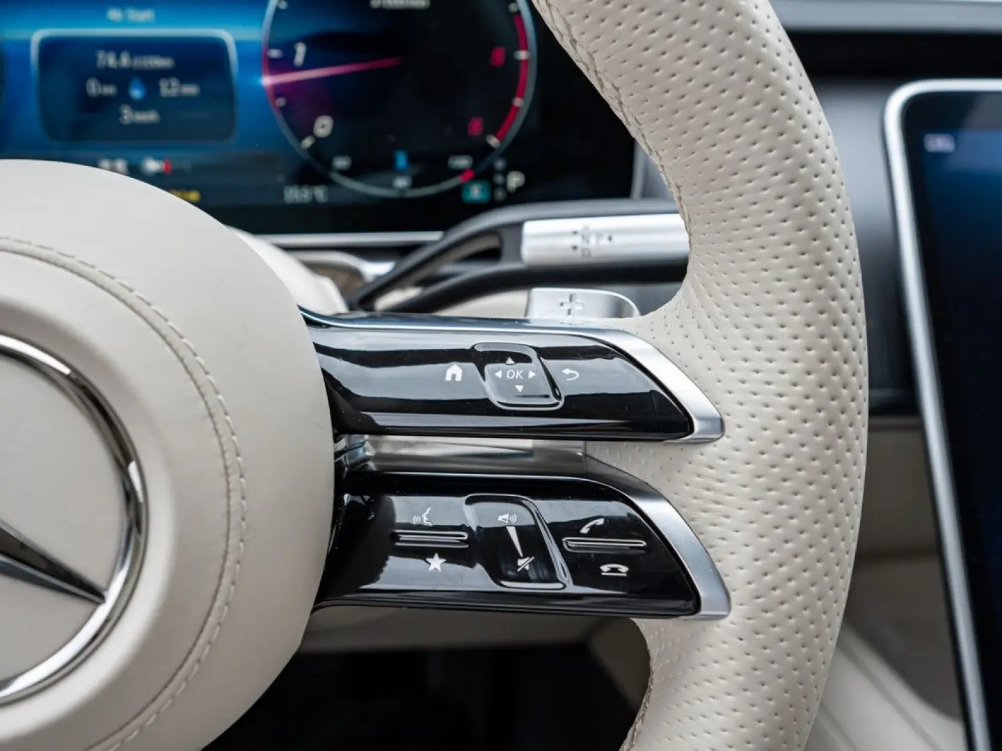 S 400 d 4M L AMG Sport FirstClass Distr. LED Pan