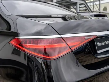 S 400 d 4M L AMG Sport FirstClass Distr. LED Pan