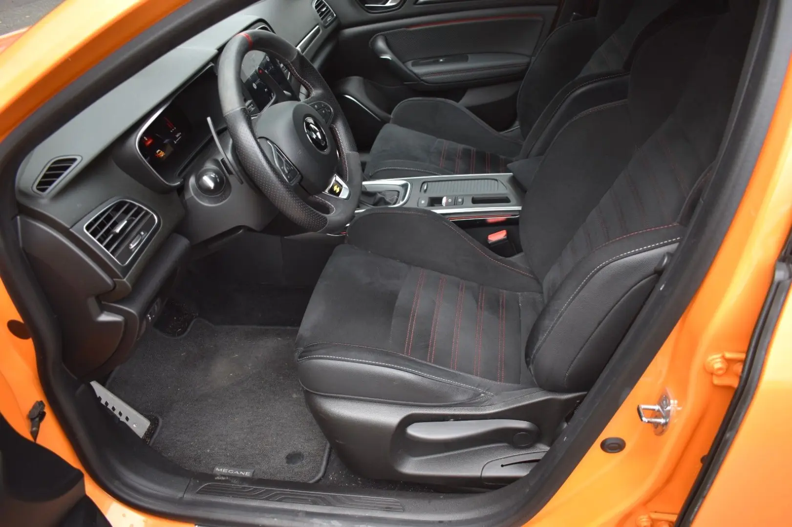 Megane IV Lim. 5-trg. R.S. 300PS  56tkm  EDC