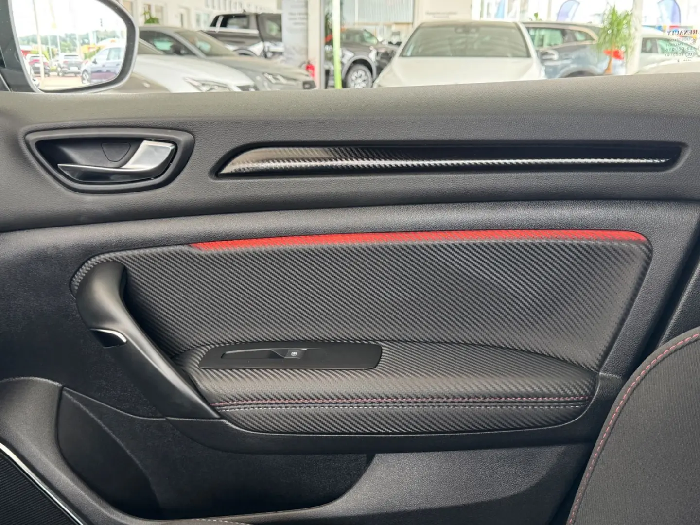 Megane R.S.  BOSE ACC R.S. Monitor 1.Hand