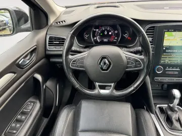 Megane IV Grandtour BOSE-Edition NAVI AUTOM. LED