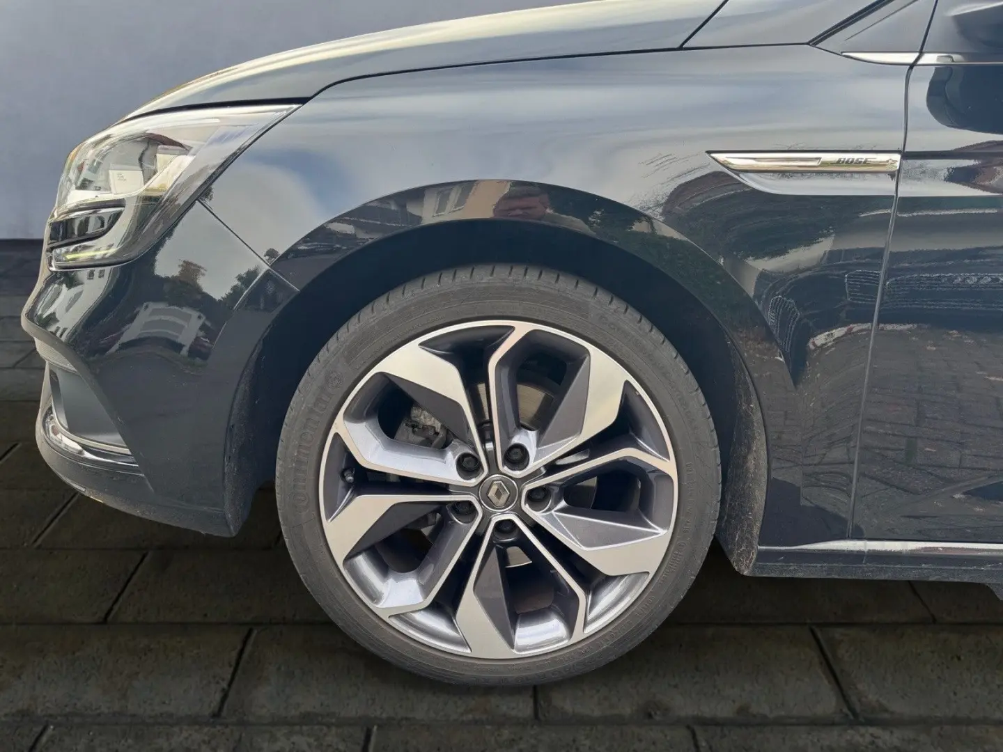 Megane IV Grandtour BOSE-Edition NAVI AUTOM. LED