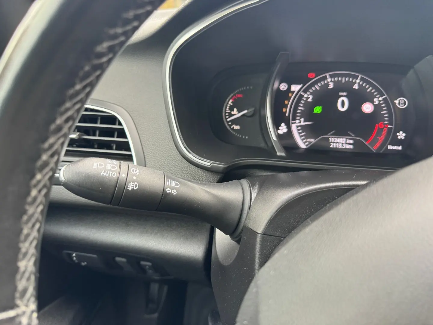 Megane IV Grandtour BOSE-Edition NAVI AUTOM. LED