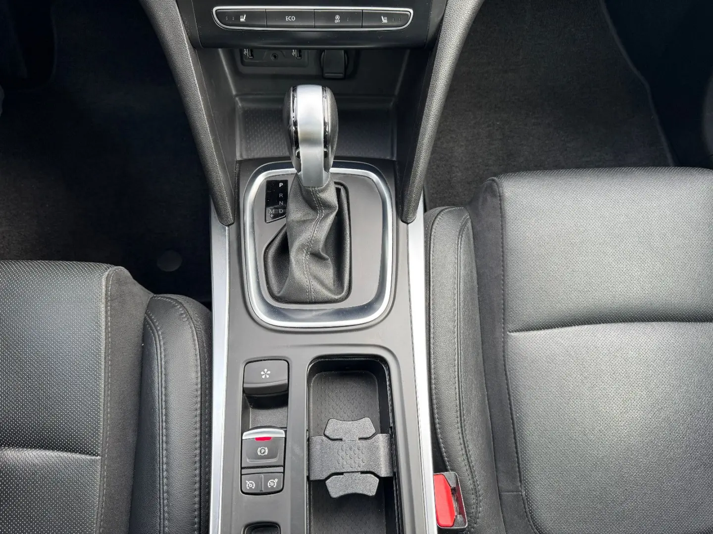 Megane IV Grandtour BOSE-Edition NAVI AUTOM. LED