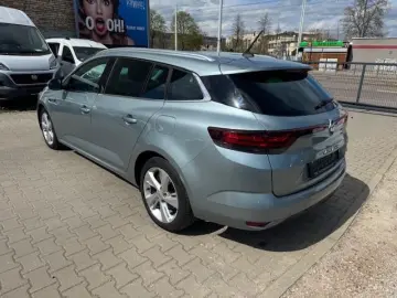 Megane IV Pług-In 160 Grandtour Zen Hybrid LED