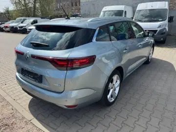 Megane IV Pług-In 160 Grandtour Zen Hybrid LED