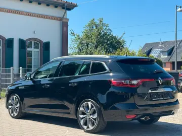 Megane IV Grandtour BOSE-Edition RFK NAVI SHZ