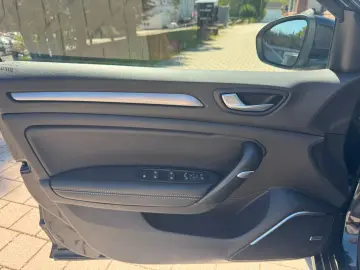 Megane IV Grandtour BOSE-Edition RFK NAVI SHZ