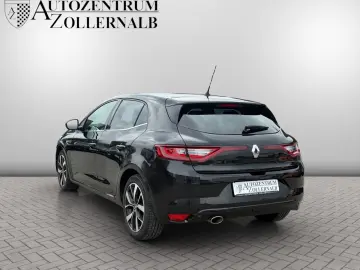 Megane TCe 140 GPF BOSE EDITION  HUD LED LNKRDHZ