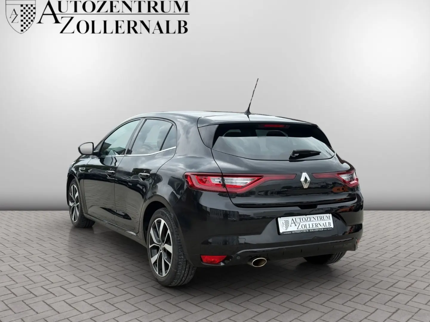 Megane TCe 140 GPF BOSE EDITION  HUD LED LNKRDHZ