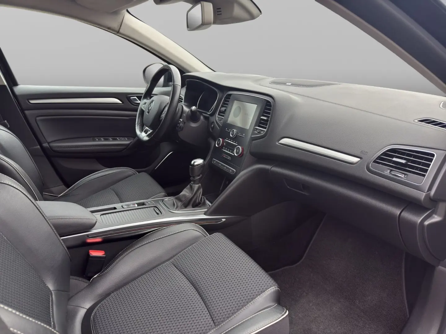 Megane TCe 140 GPF BOSE EDITION  HUD LED LNKRDHZ
