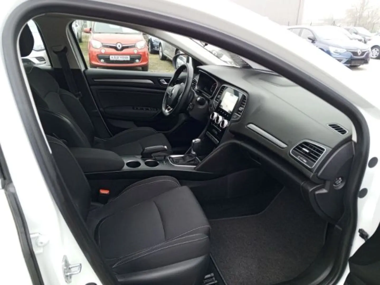 Megane IV Grandtour Zen 1.3 TCe 140 EDC EU6d