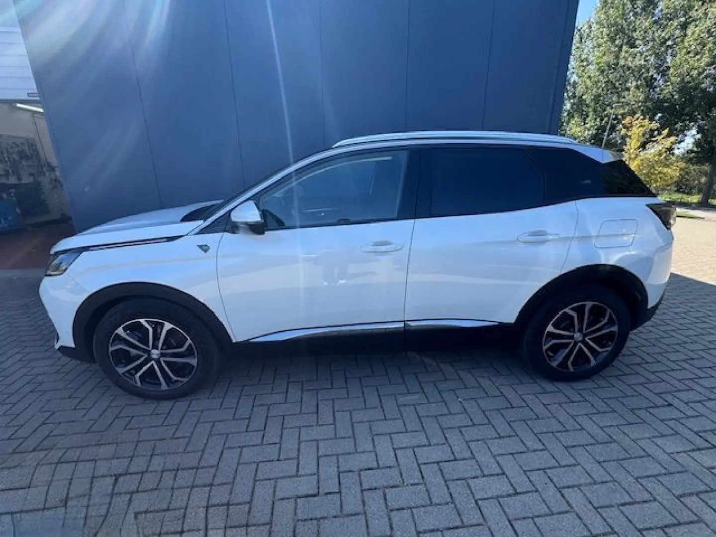 3008 Hybrid 225 e-EAT8 Roadtrip