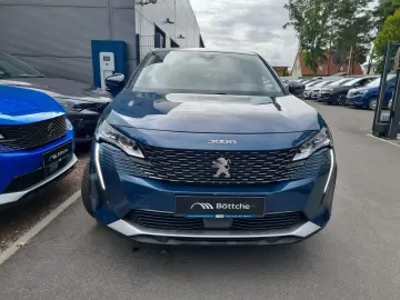 3008 Hybrid 225 Allure