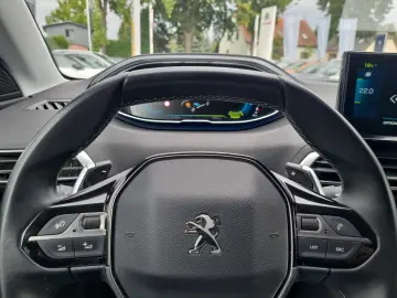 3008 Hybrid 225 Allure