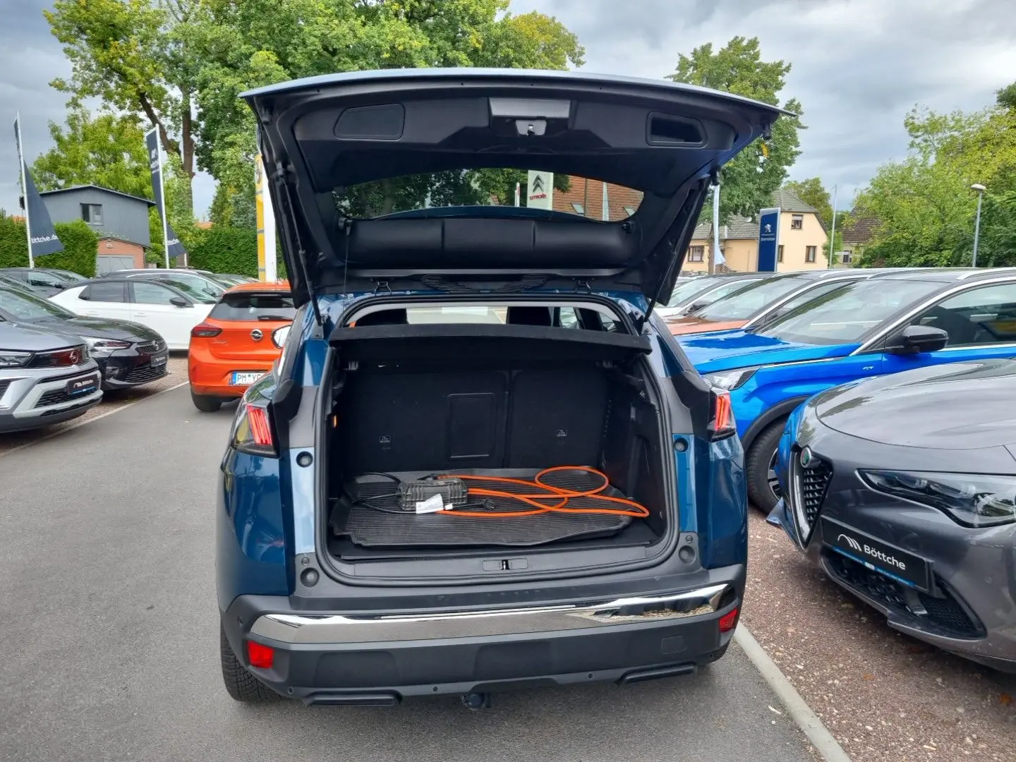 3008 Hybrid 225 Allure