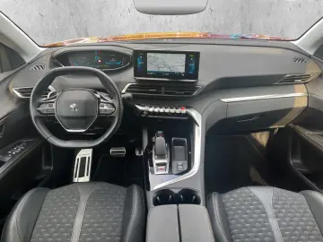 3008 Roadtrip Hybrid 225 Navi RFK SHZ