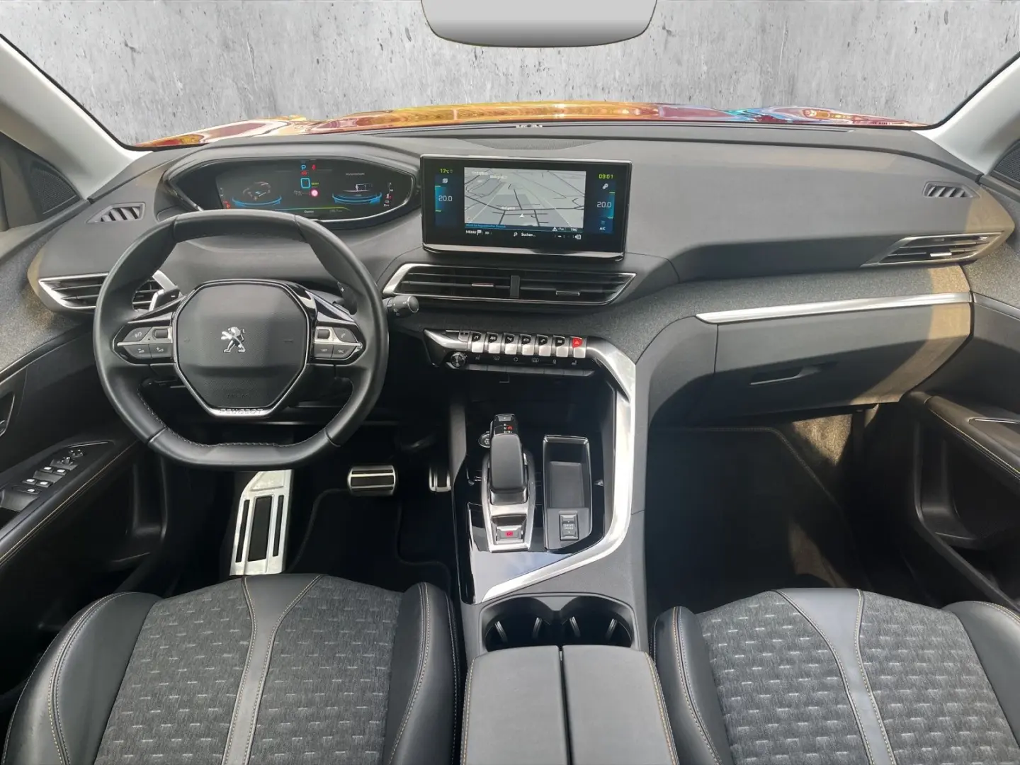 3008 Roadtrip Hybrid 225 Navi RFK SHZ
