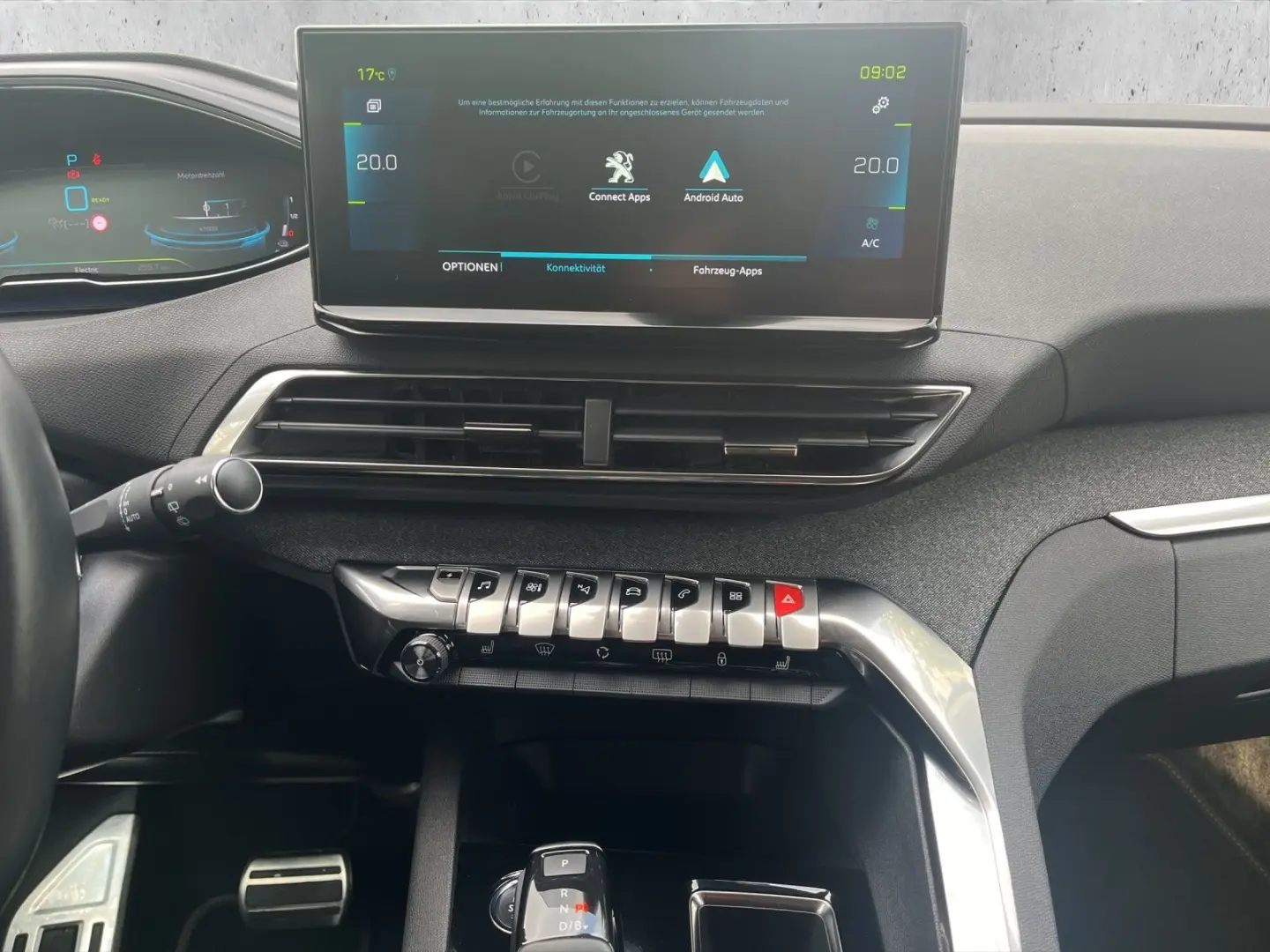 3008 Roadtrip Hybrid 225 Navi RFK SHZ