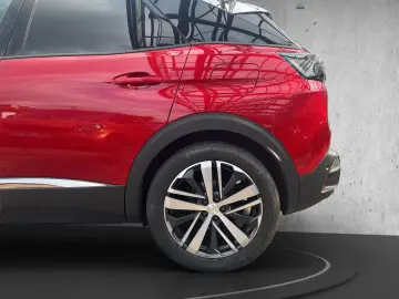 3008 Roadtrip Hybrid 225 Navi RFK SHZ