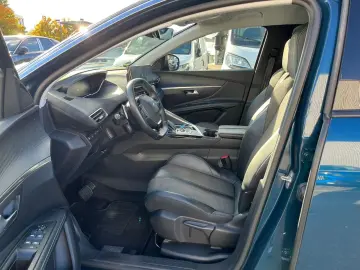 3008 Hybrid 225 Allure Navi Digitales Cockpit LE