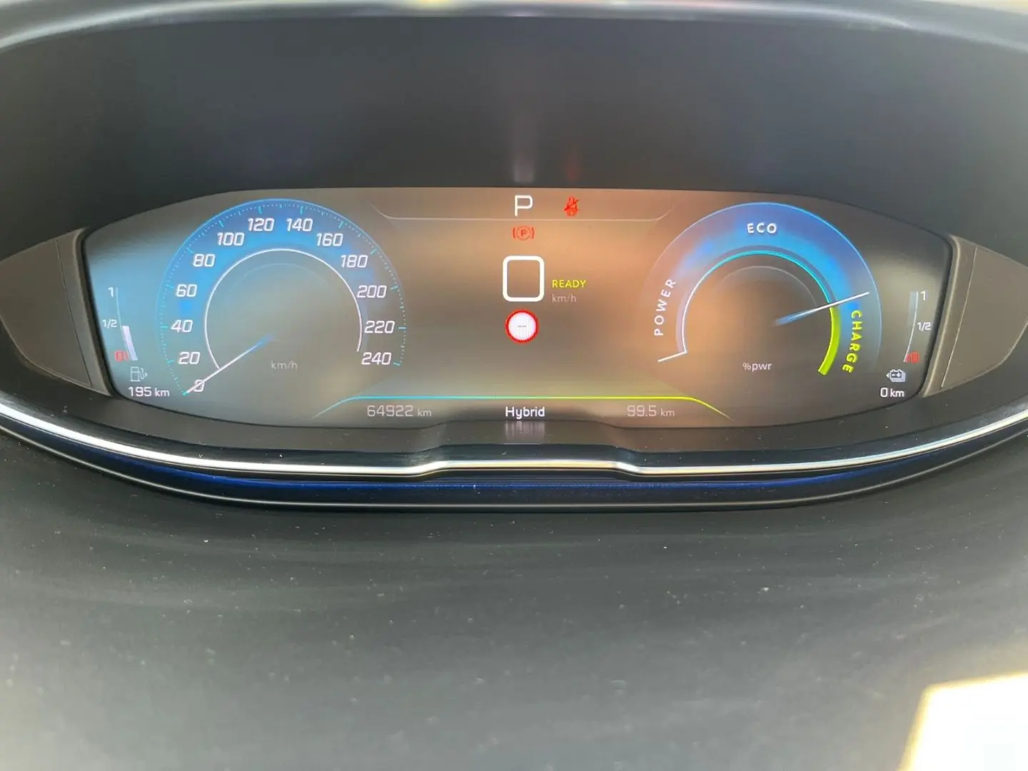 3008 Hybrid 225 Allure Navi Digitales Cockpit LE