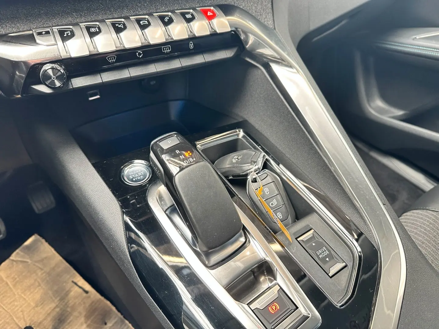 3008 Allure Pack Plug-in Scheckheft Led