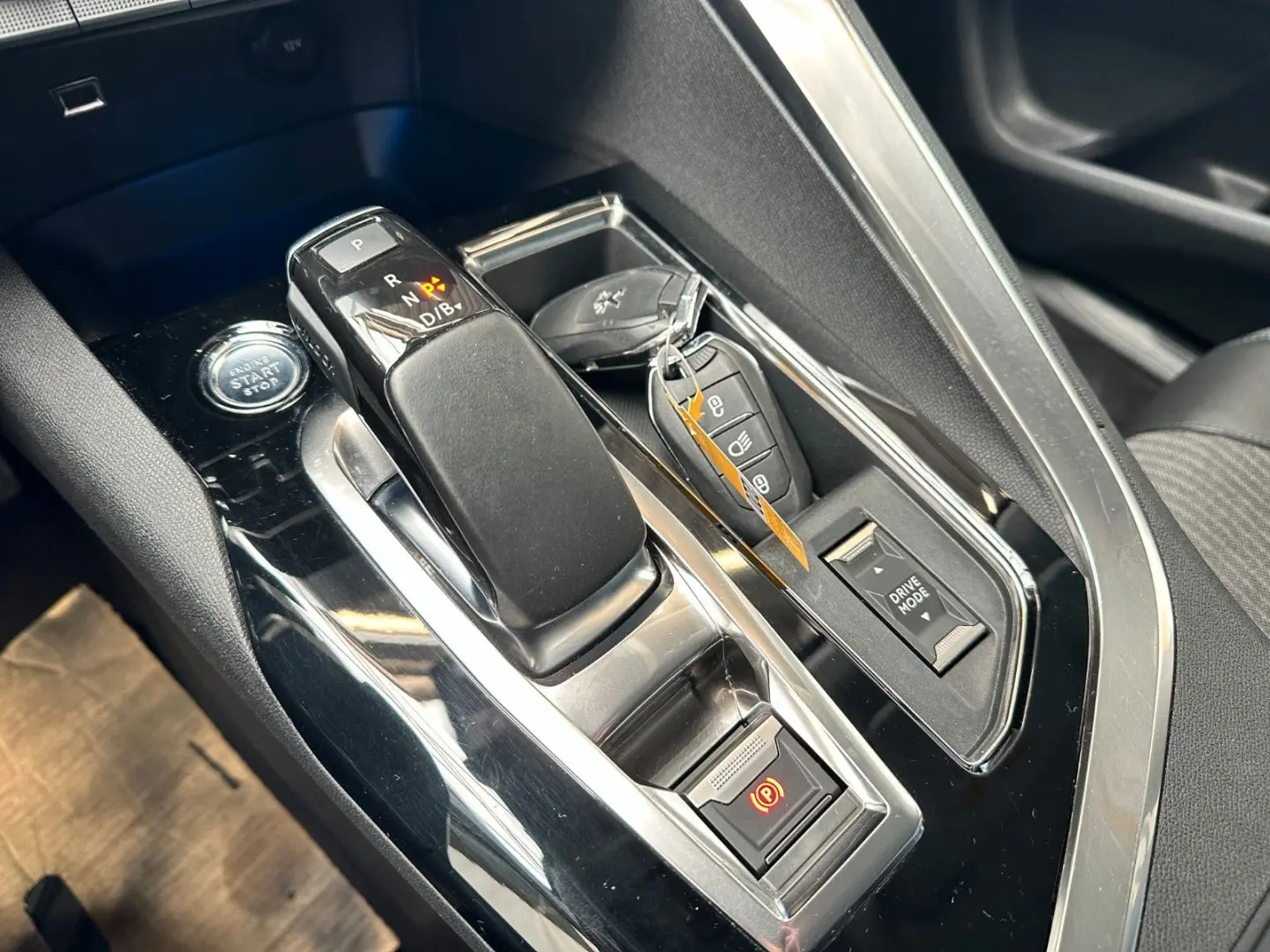3008 Allure Pack Plug-in Scheckheft Led
