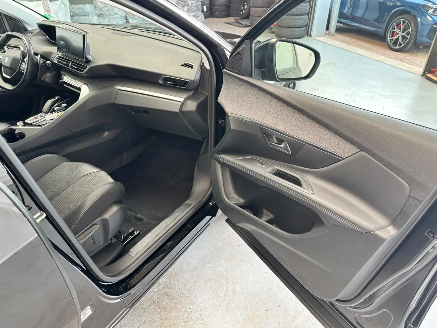 3008 Allure Pack Plug-in Scheckheft Led