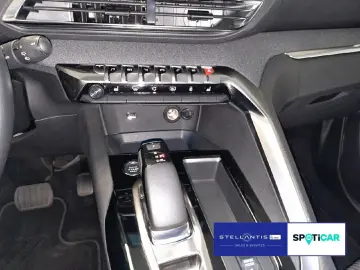 3008 Allure Pack Hybrid 225 Automatik  Navi  SHZ