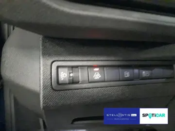3008 Allure Pack Hybrid 225 Automatik  Navi  SHZ