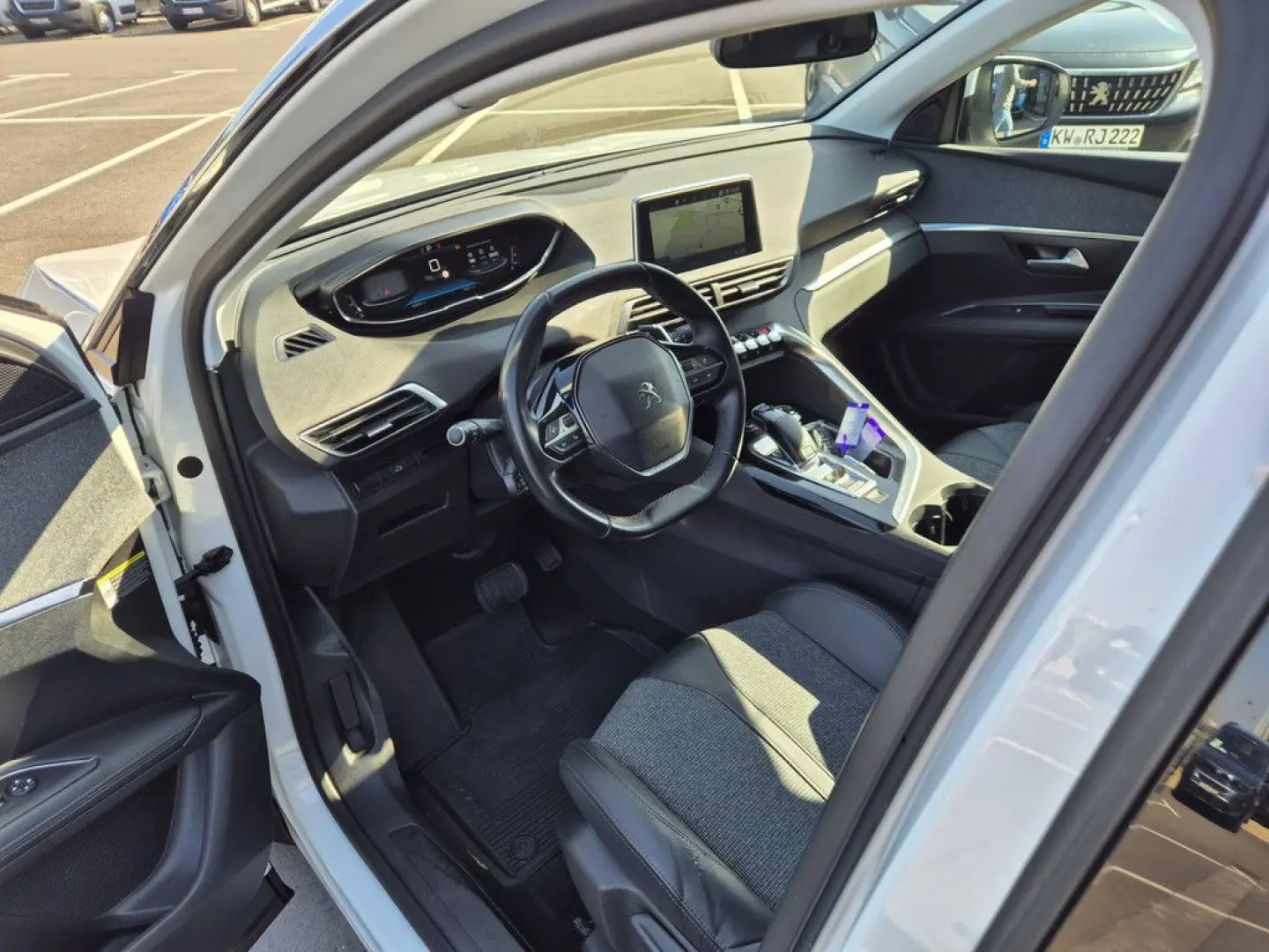 3008 Allure 130 Hdi EAT8 LED Navi Keyless elek.