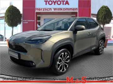 Yaris Cross 1.5 Hybrid Team D Allwetterr. KAMERA