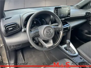 Yaris Cross 1.5 Hybrid Team D Allwetterr. KAMERA