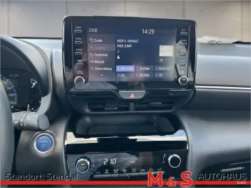 Yaris Cross 1.5 Hybrid Team D Allwetterr. KAMERA