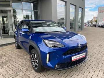 Yaris Cross Hybrid Team D 1.Hand AHK abn. PDCv h