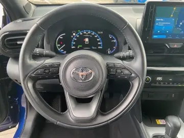 Yaris Cross Hybrid Team D 1.Hand AHK abn. PDCv h