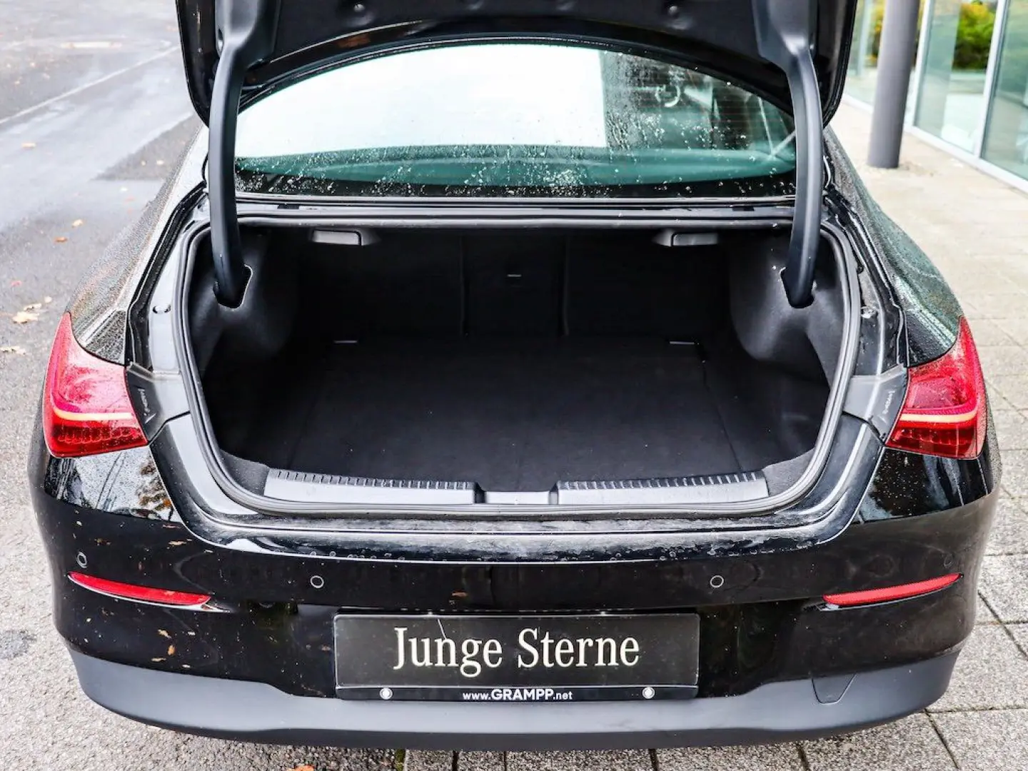 CLA 180 Coupé Advanced Spiegelpaket Kamera