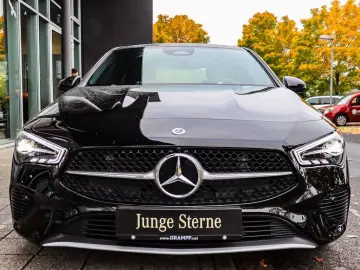 CLA 180 Coupé Advanced Spiegelpaket Kamera